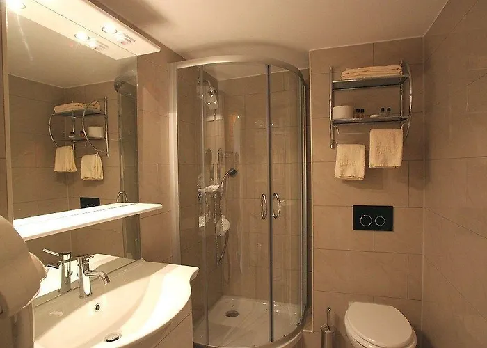 Hotell Atlas Sport 3*